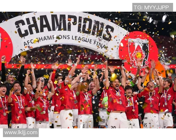 名古屋鲸队对阵浦和红钻精彩视频直播全程回顾与分析